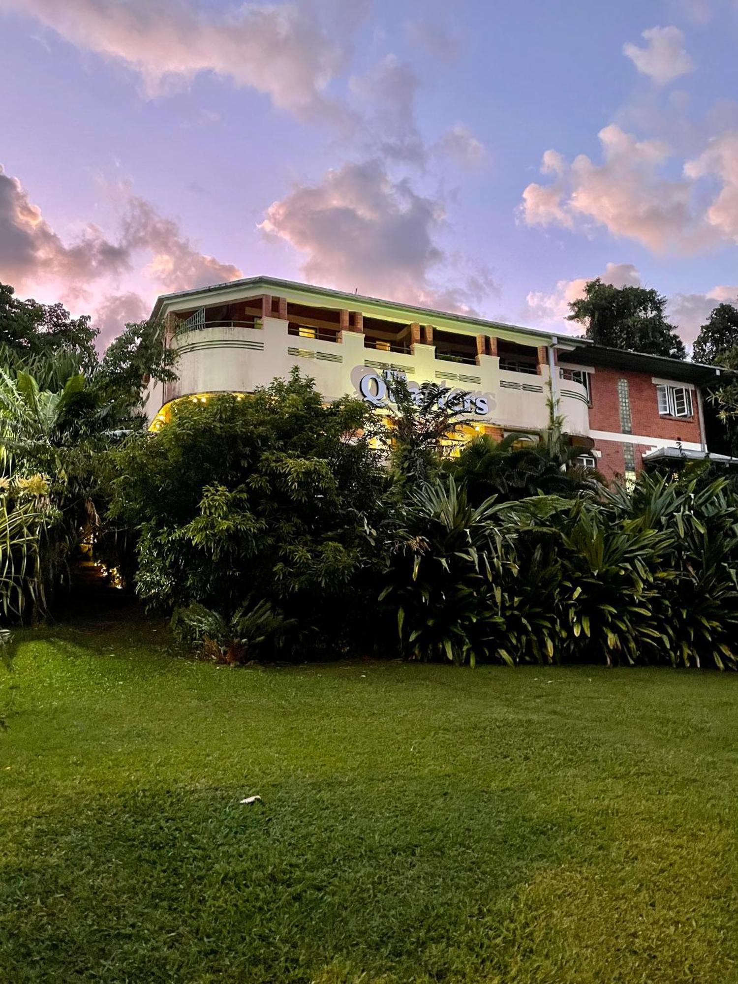 巴比纳地区旅馆 Babinda 外观 照片